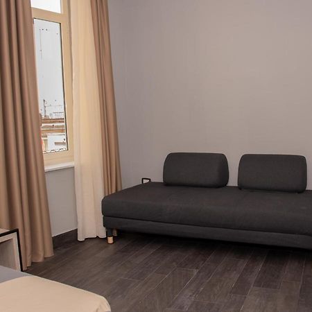 La Terrazza Di Parthenope Bed & Breakfast Napoli Bagian luar foto