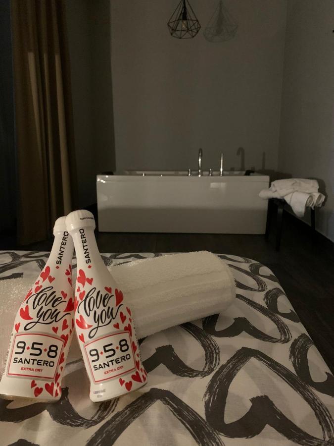 La Terrazza Di Parthenope Bed & Breakfast Napoli Bagian luar foto