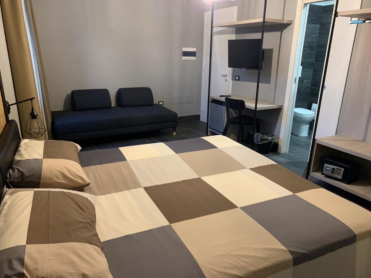 La Terrazza Di Parthenope Bed & Breakfast Napoli Bagian luar foto