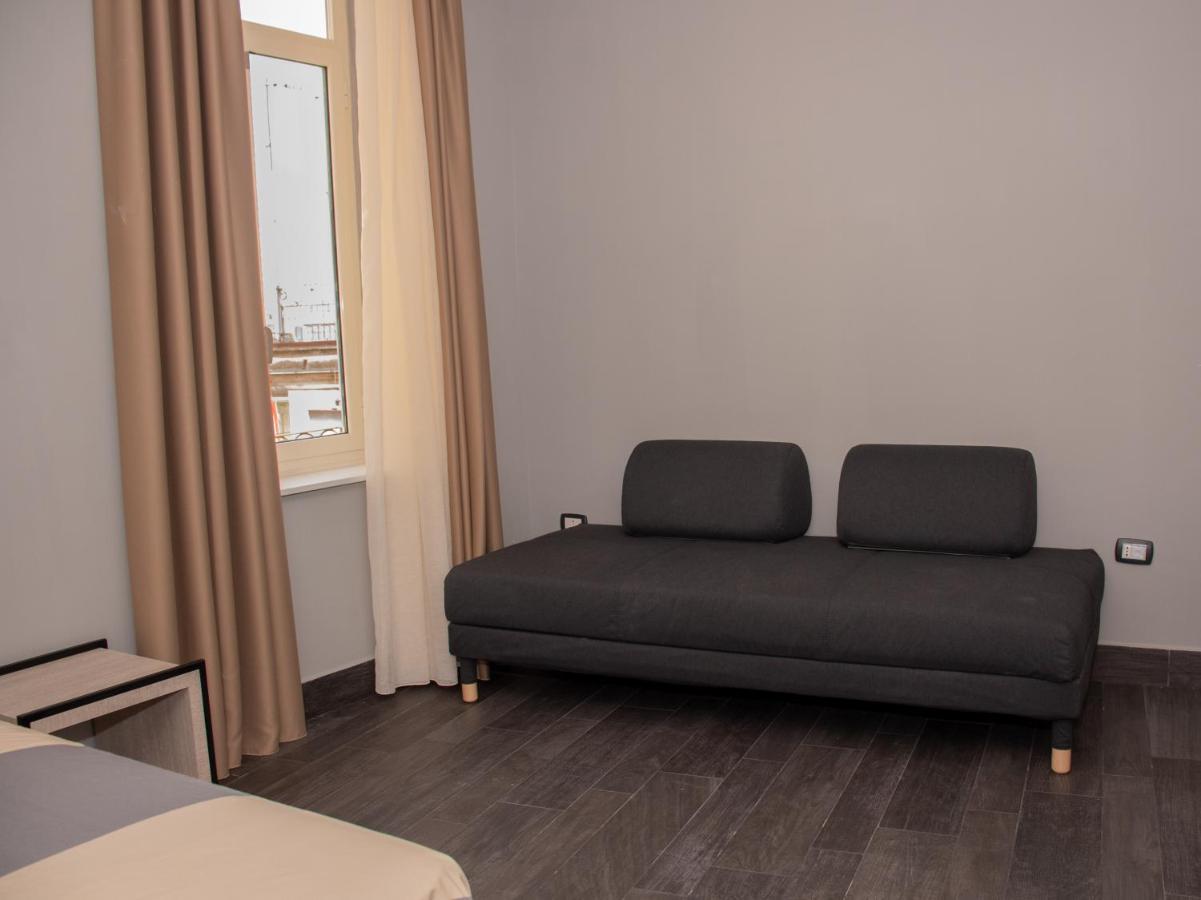 La Terrazza Di Parthenope Bed & Breakfast Napoli Bagian luar foto