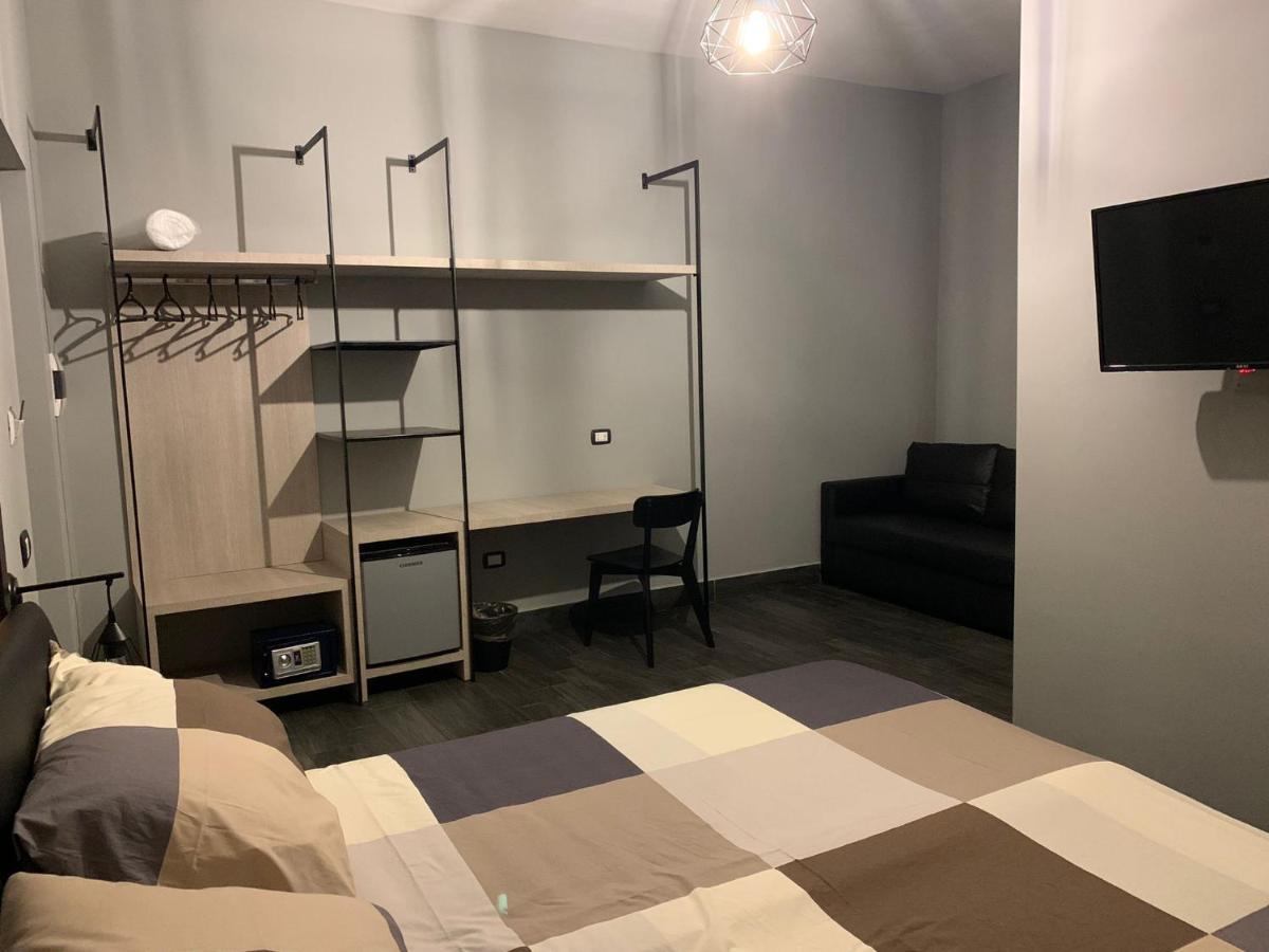 La Terrazza Di Parthenope Bed & Breakfast Napoli Bagian luar foto